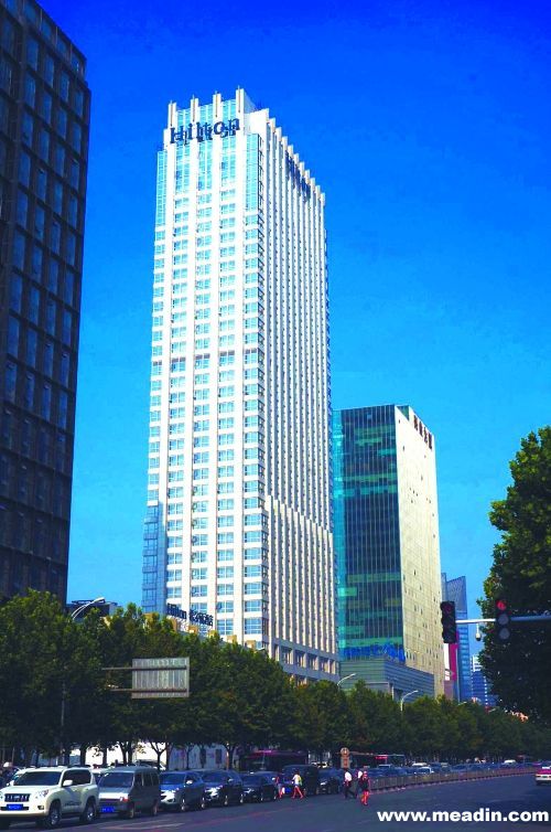 不少酒店业巨头看到这一天赐商机,纷纷登陆郑州,一些国际